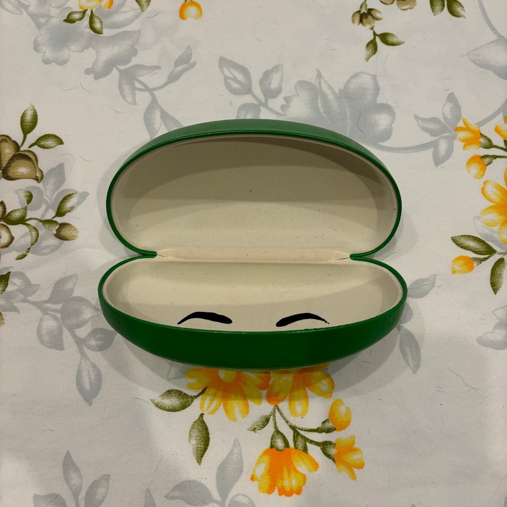 Kate Spade Green Glasses Case - Picture 5 of 6